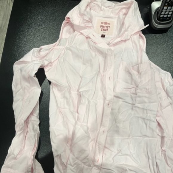 SO Tops - SO Perfect Shirt Medium Relaxed Pink Long Sleeve Button Up